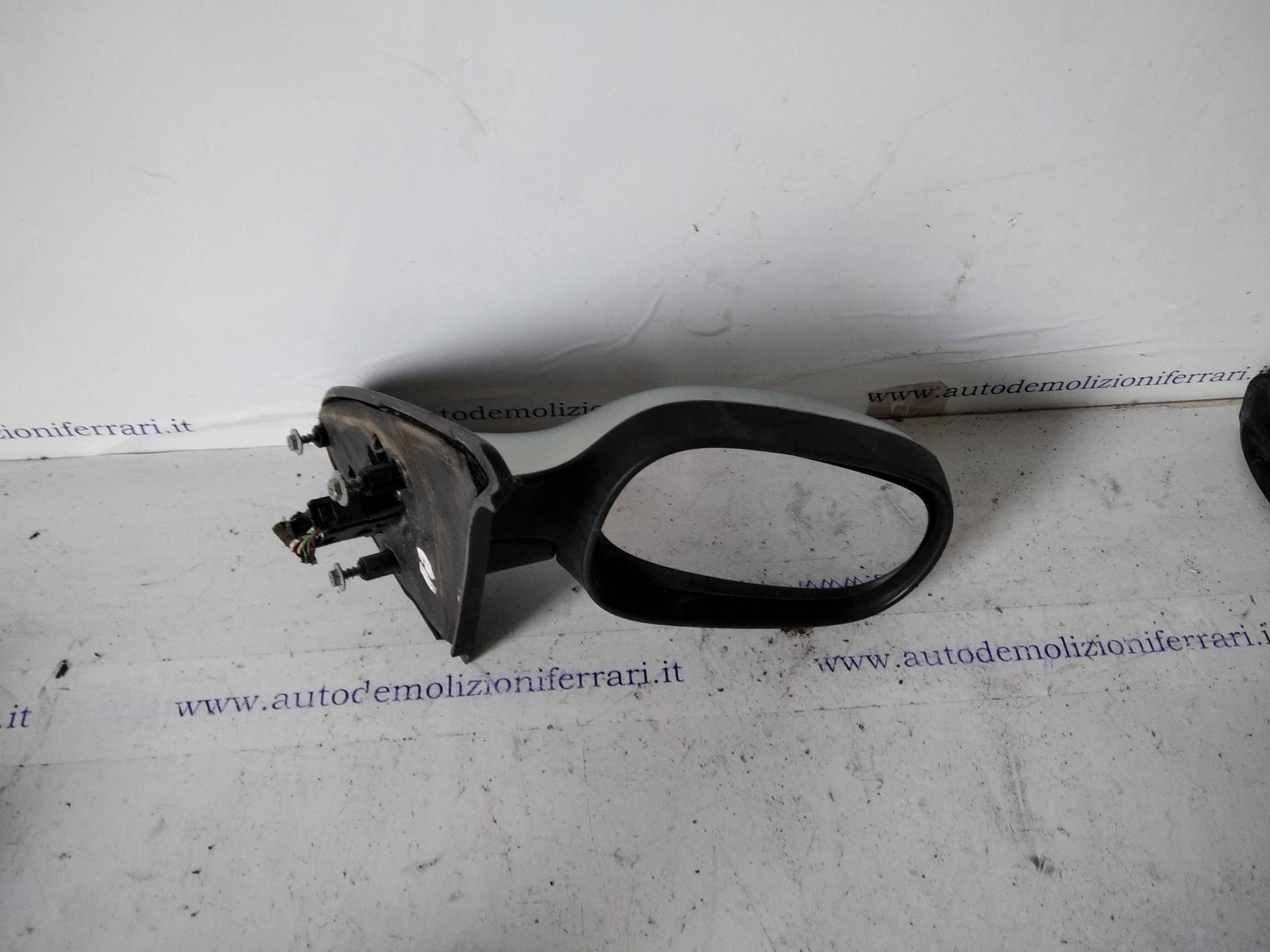 Retrovisore est. regolaz. elettr. dx.